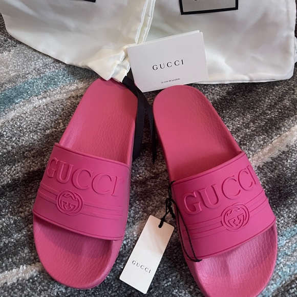 Gucci Shoes - Fuchsia Gucci Slides